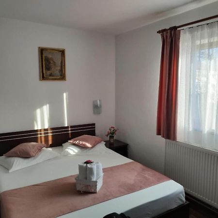 Casa Fabrizio Ξενοδοχείο Călimăneşti Εξωτερικό φωτογραφία
